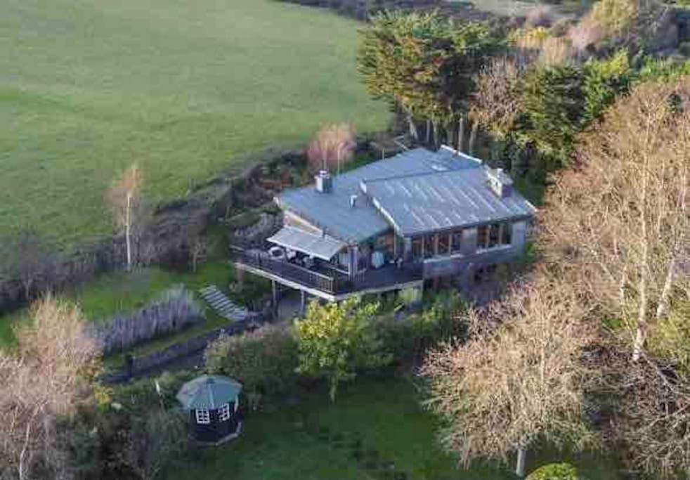 Beautiful Garden Apartment With Private Patio And Garden View Dublin Bagian luar foto