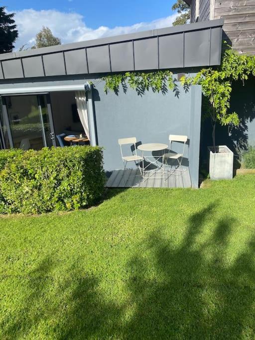 Beautiful Garden Apartment With Private Patio And Garden View Dublin Bagian luar foto